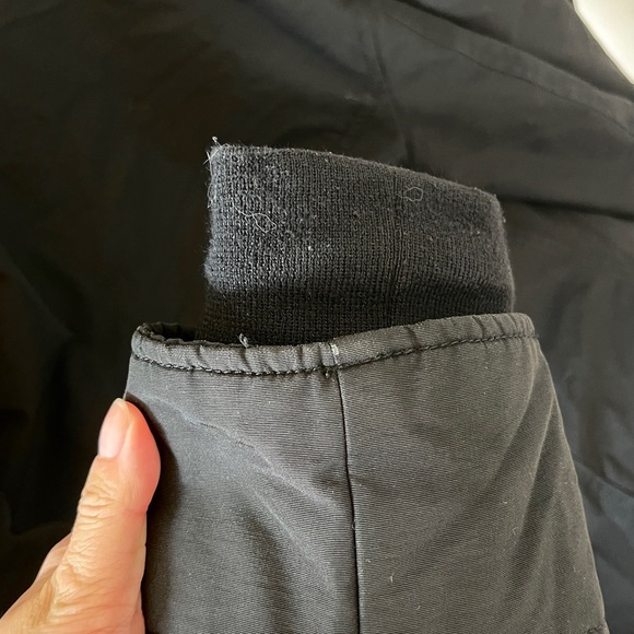 Selling Woolrich coat
Good condition, no damage at all - Picture 10 of 15